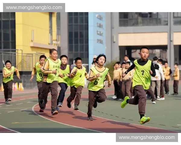 以体育课程体系为核心推动学生身心健康全面发展的路径探析